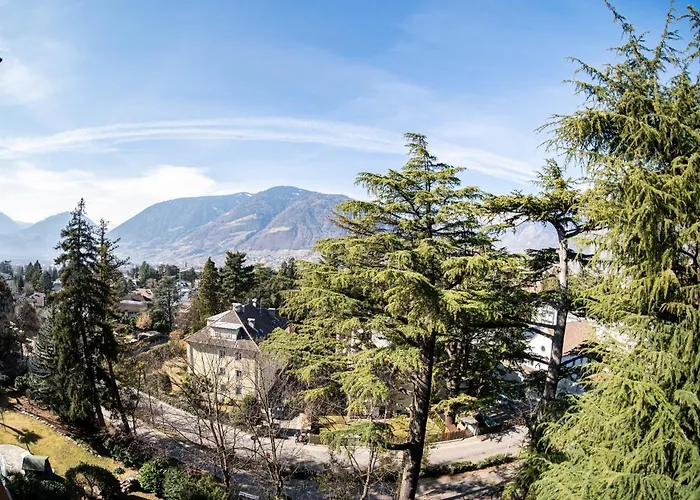 Flow Astoria Apartment